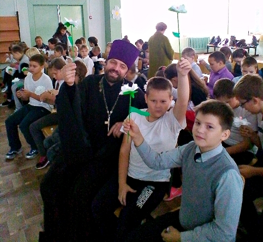 В Ленинском районе Воронежа школьники провели благотворительную акцию