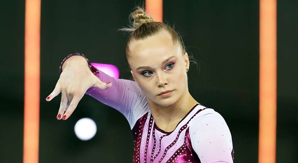 Еще два «золота» завоевала на финише чемпионата России воронежская гимнастка Ангелина Мельникова  
