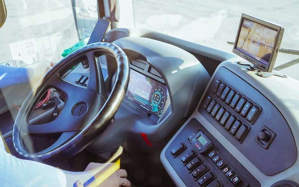 Дефицит водителей привел к сокращению числа маршрутных автобусов в Воронеже