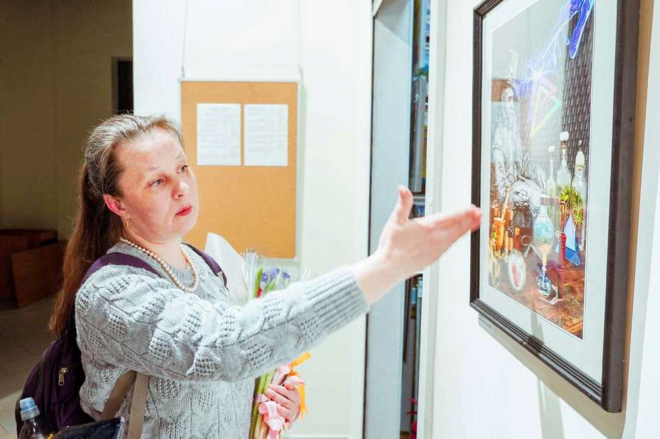 Фотограф и график Наталья Коньшина впервые представила воронежцам коллажную серию работ
