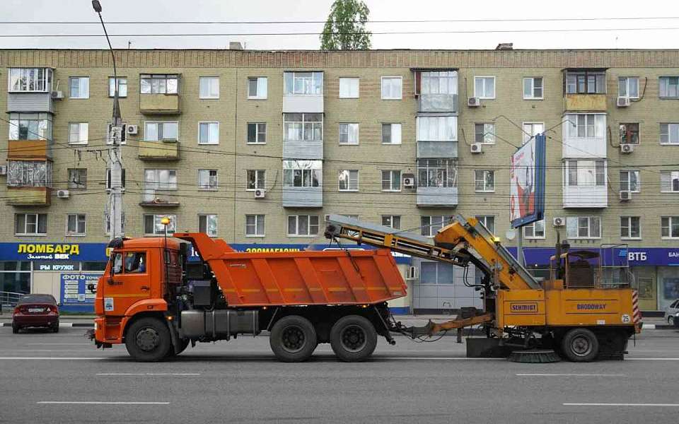 Власти Воронежа за 358 млн закупят еще 33 коммунальные машины