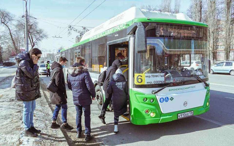 Работу автобусного маршрута № 6 восстановили в Воронеже