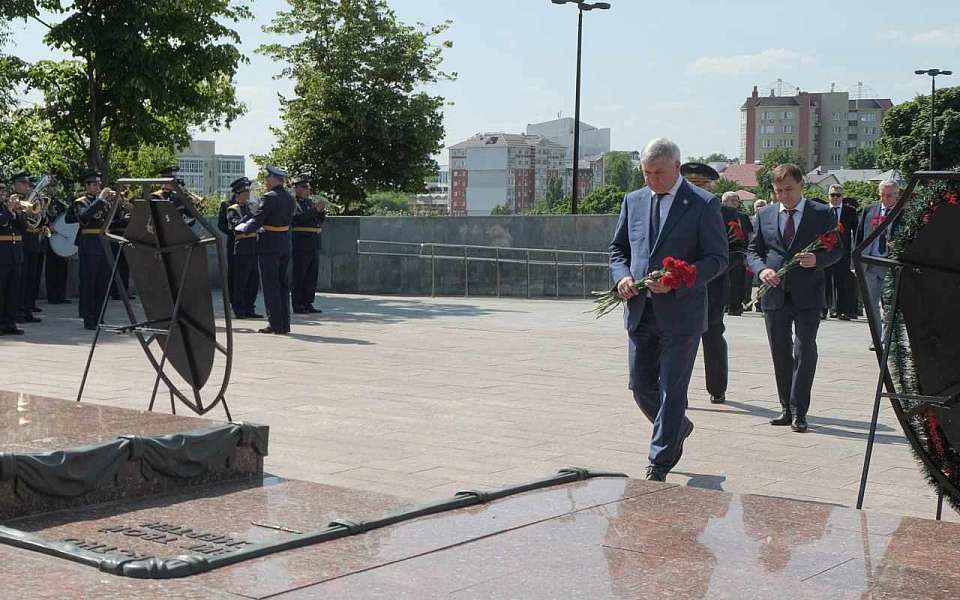 В Воронежской области по решению губернатора создается структура по вопросам мемориалов героям войны