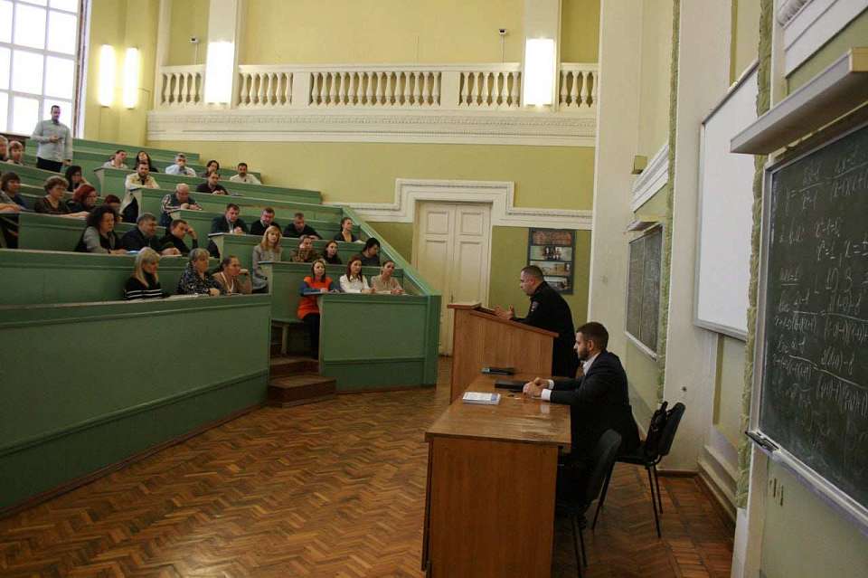 В Воронеже полицейские и общественники обсудили вопросы профилактики экстремистских проявлений в молодежной среде