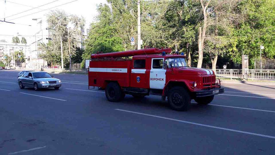 Пожар вспыхнул в корпусе Воронежского госуниверситета