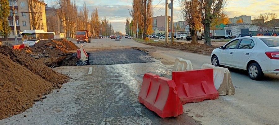 Подвоз воды организовали жителям левого берега Воронежа из-за коммунальной аварии