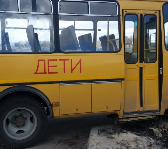 В управлении транспорта Воронежа оценят возможность пуска школьного автобуса в Никольском после нападения насильника на школьницу