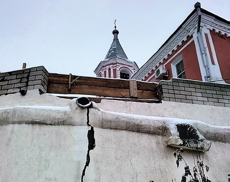 В подпорной стене Ильинской церкви в Воронеже появилась опасная трещина