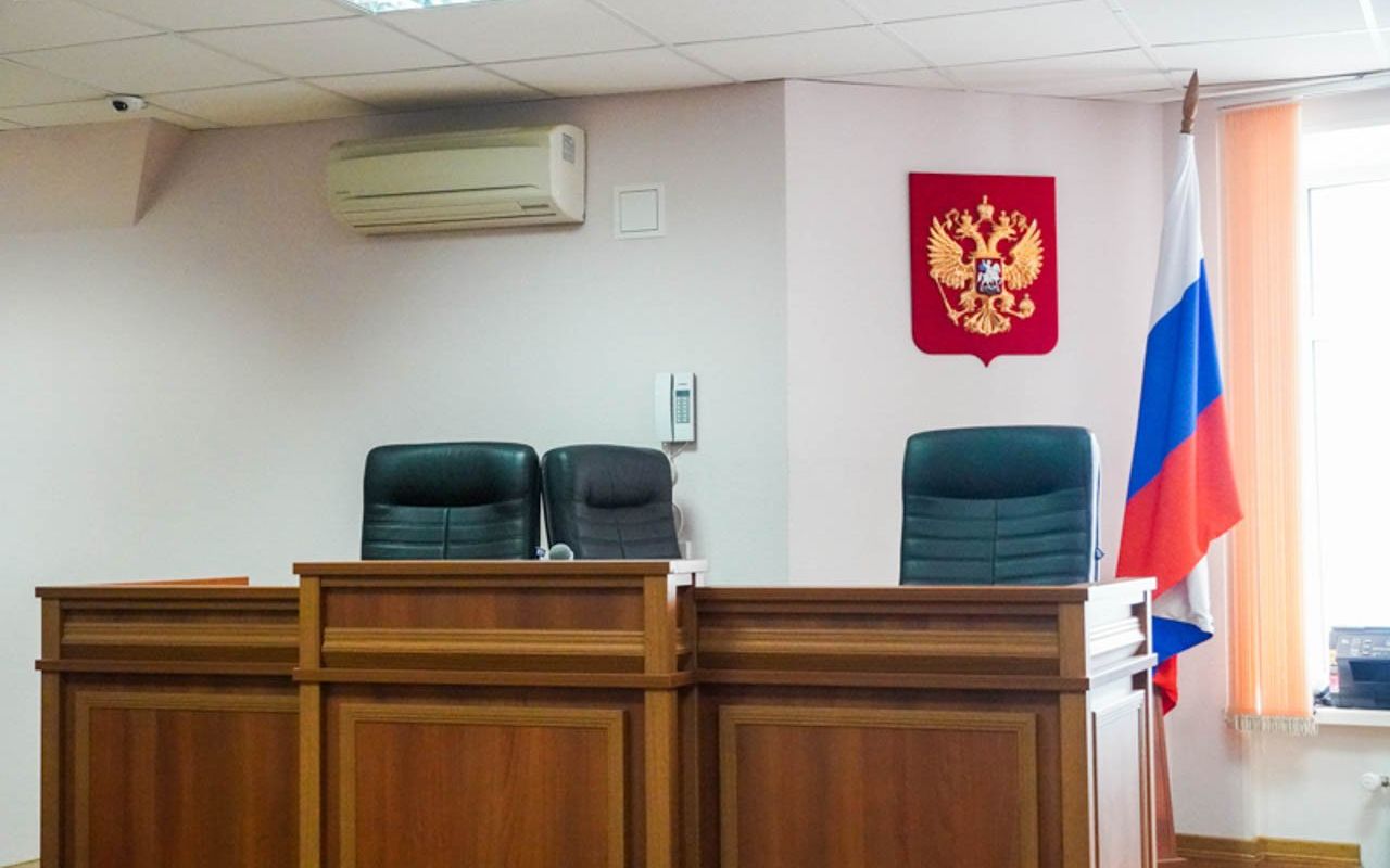 Опытная судья арбитражного суда подала в отставку в Воронежской области