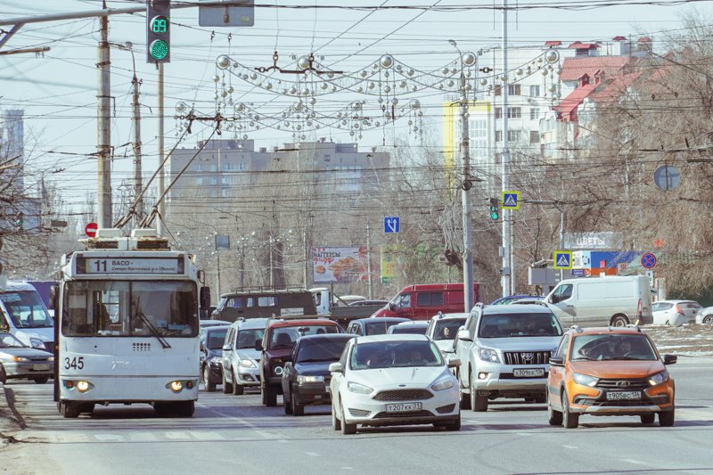 В очередной раз остановили движение троллейбуса №11 в Воронеже