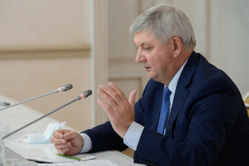 Губернатор подписал указ о введении в Воронежской области новых ограничений