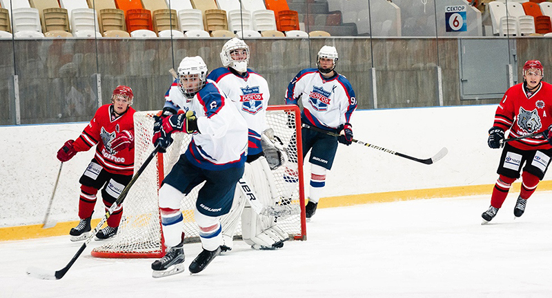 Хоккеисты «Боброва» подытожили предварительный этап первенства НМХЛ победой