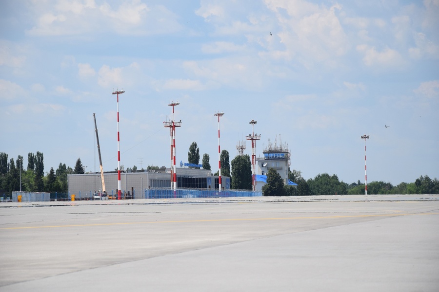 Строительство нового аэропорта заморозили в Воронеже