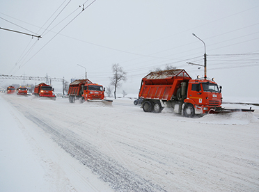 Власти закупят за 138 млн рублей 20 спецмашин для уборки снега с воронежских улиц