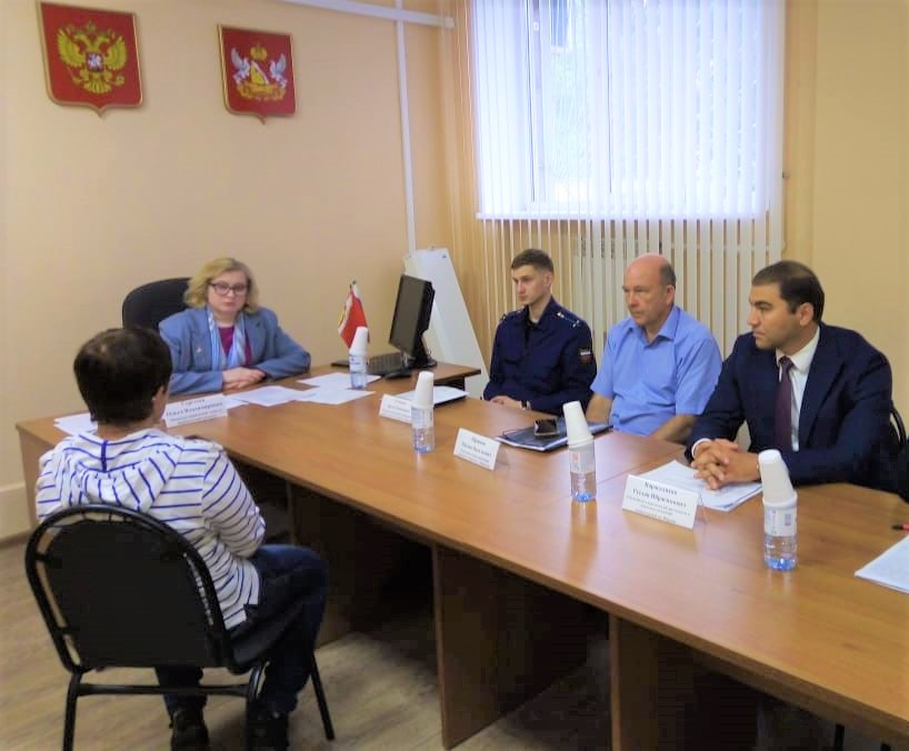 Министр соцзащиты региона Ольга Сергеева провела личный прием граждан