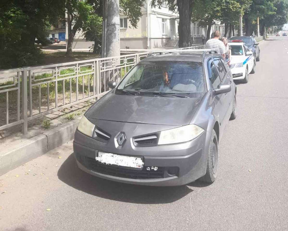 65 тысяч рублей задолженности по штрафам обнаружили у остановленного в Воронеже водителя