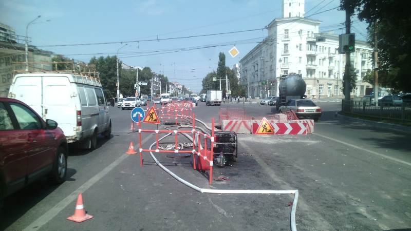 В Воронеже на Левом берегу перекладывают канализацию