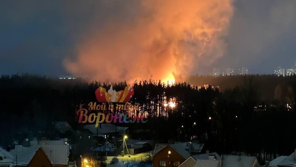  В центре Воронежа сгорел жилой дом