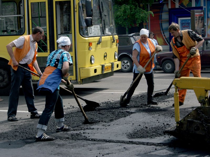 Финансирование ремонта местных дорог в Воронежской области увеличат до 2,8 млрд рублей в год