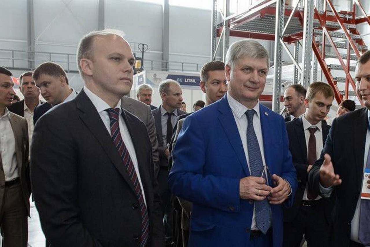 С новым назначением Алексея Беспрозванных поздравил воронежский губернатор