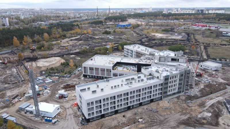 Несмотря на беспрецедентные санкции в Воронеже продолжают строить школы