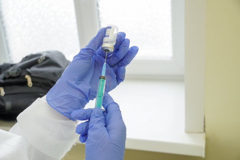 Почти 1,2 млн жителей Воронежской области вакцинировались от ковида
