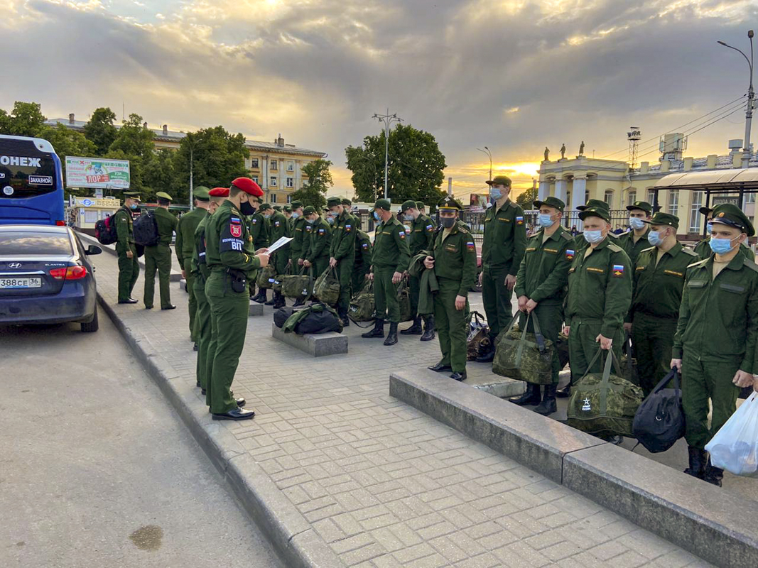 Воронежский гарнизон. Армия Воронеж призывники. Военнослужащие военной полиции Воронежского гарнизона ЗВО. Военная полиция Тула. Военная полиция Воронежского гарнизона.