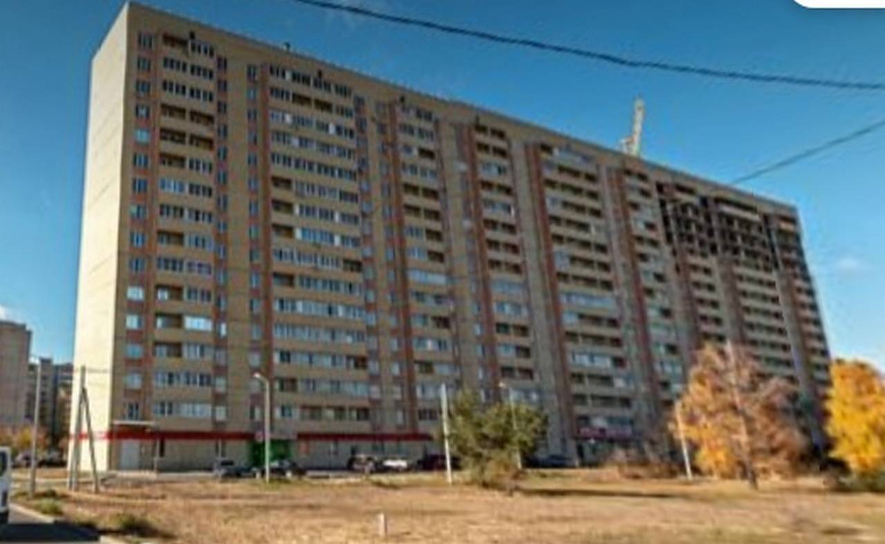 Упавшая с 9-го этажа в Воронеже 13-летняя девочка всё ещё в реанимации