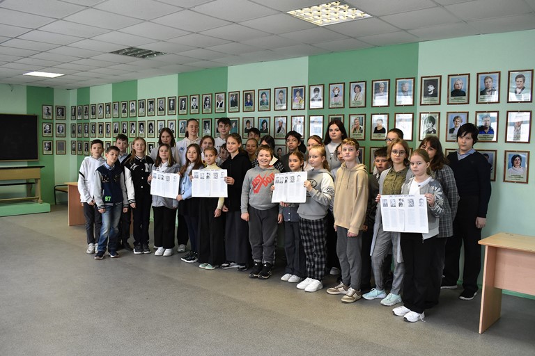 В День российской печати школьники Ленинского района стали военными журналистами