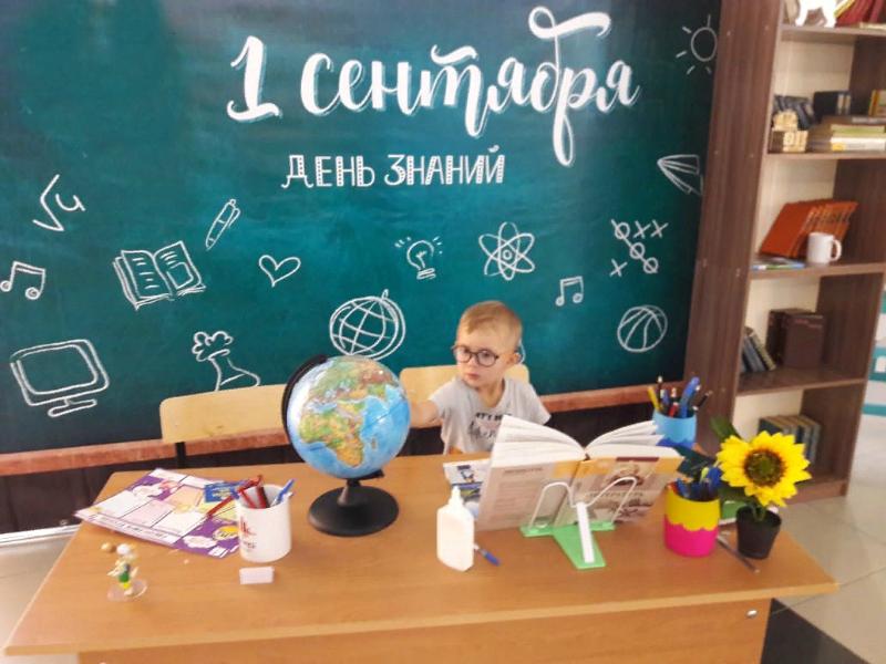 Плохо стало ребёнку на школьной линейке в Воронеже из-за аномальной жары