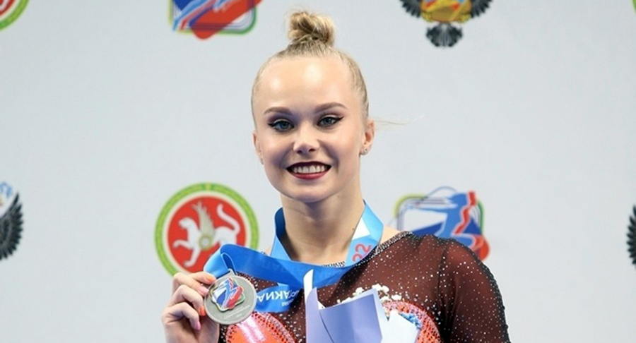 Еще две награды Спартакиады завоевала воронежская гимнастка Ангелина Мельникова
