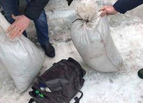 Два гастарбайтера и местный житель похитили в Воронежской области тонны минудобрений