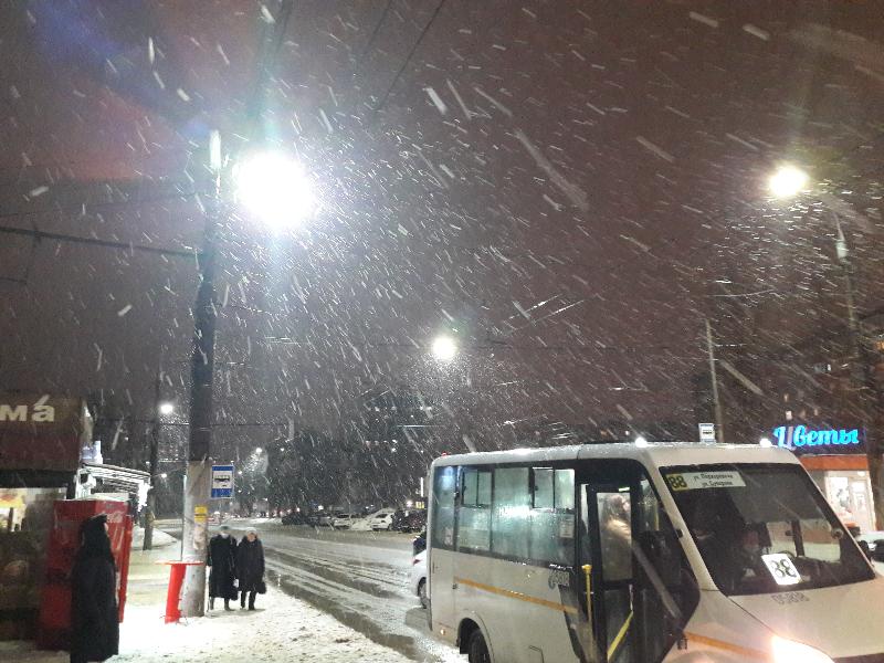 Затяжные снегопады несут с собой в Воронеж циклоны «Мария» и «Надя»