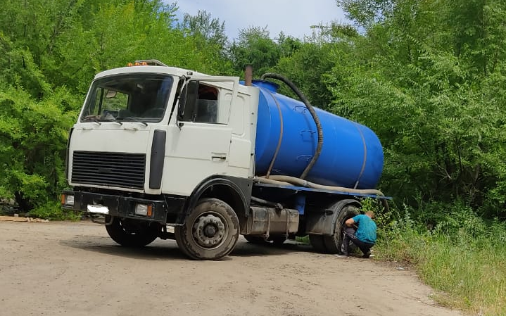 В Воронеже обнаружили две нелегальные точки слива нечистот ассенизаторами