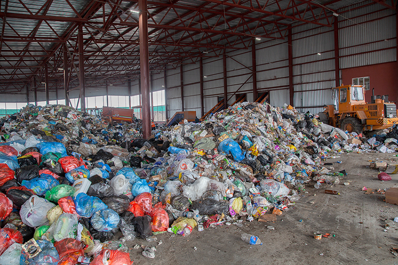 В Воронежской области плату за вывоз мусора начисляли «мертвым душам»