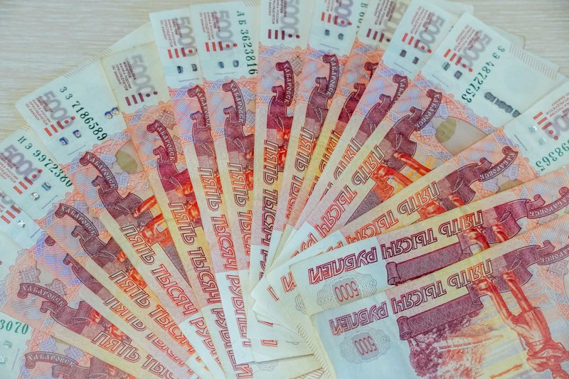 Воронежцы пожаловались на массово снимающих деньги в банкоматах горожан