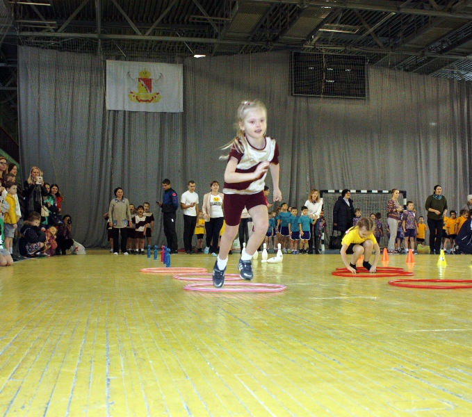 В Воронеже прошли спортивные игры для малышей