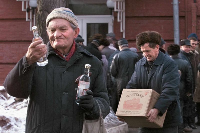 В Воронеже по жалобам жителей закрыли две забегаловки с «левым» алкоголем