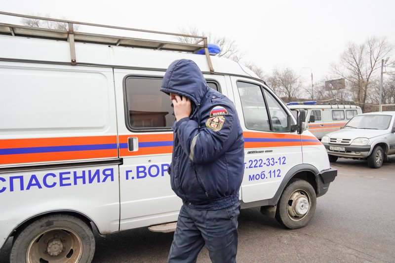 Воронежские спасатели 79 раз выезжали на помощь горожанам за праздничные выходные дни