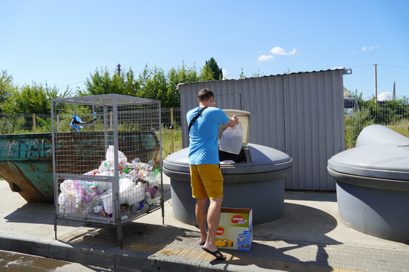На организацию раздельного сбора мусора в двух районах Воронежа направят 450 млн рублей