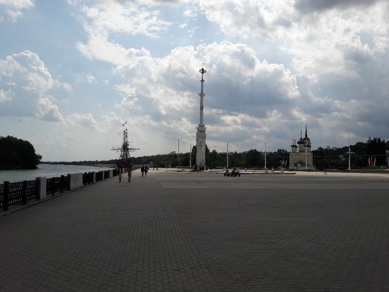 Воронежцам предлагают поучаствовать в опросе о будущем Петровской набережной