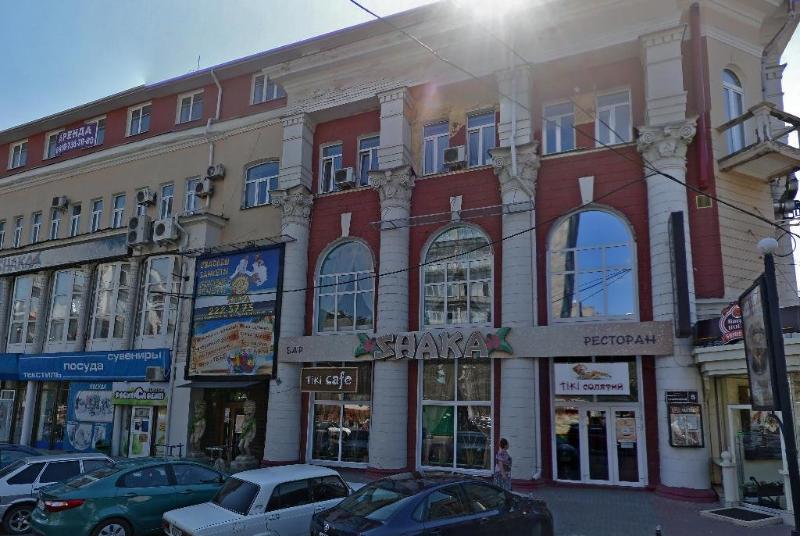 Из-за коронавирусных нарушений в центре Воронежа закрыли караоке-клуб