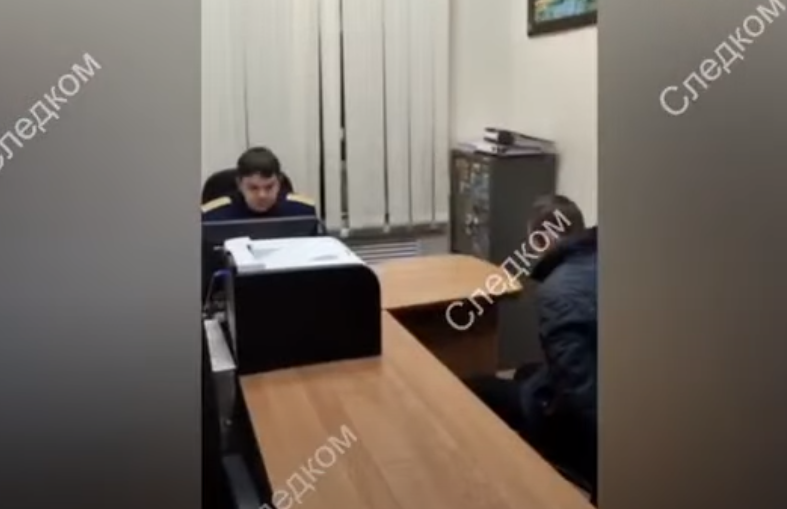 Опубликовано видео допроса обвиняемого в жестоком убийстве воронежской учительницы 