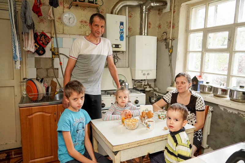 Почти 6 тысяч многодетных семей в Воронежской области получат денежную компенсацию на оплату ЖКУ 