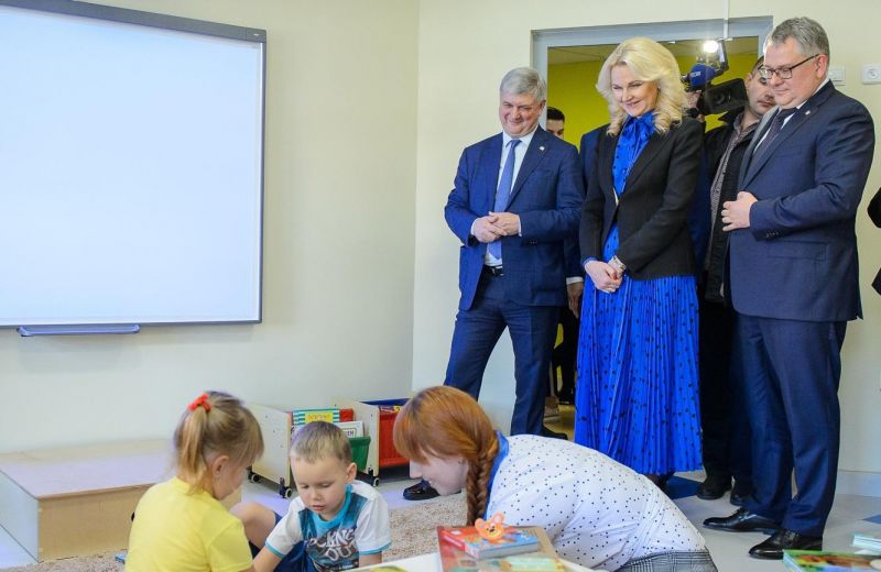 Воронежский губернатор рассказал о мерах областной поддержки семей с детьми