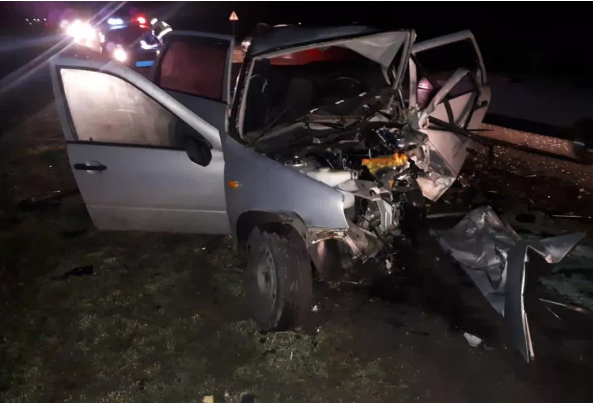 Оба водителя погибли при столкновении «Лады» и минивэна в Воронежской области