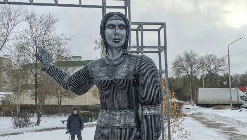 Воронежцы выступили против установки памятника Аленке в городе