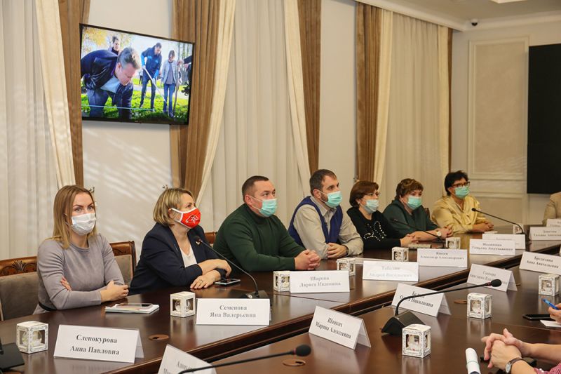 В администрации Воронежа отметили благодарностями экологических активистов