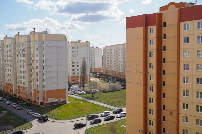 В Воронеже отопление подано в 2422 многоквартирных дома