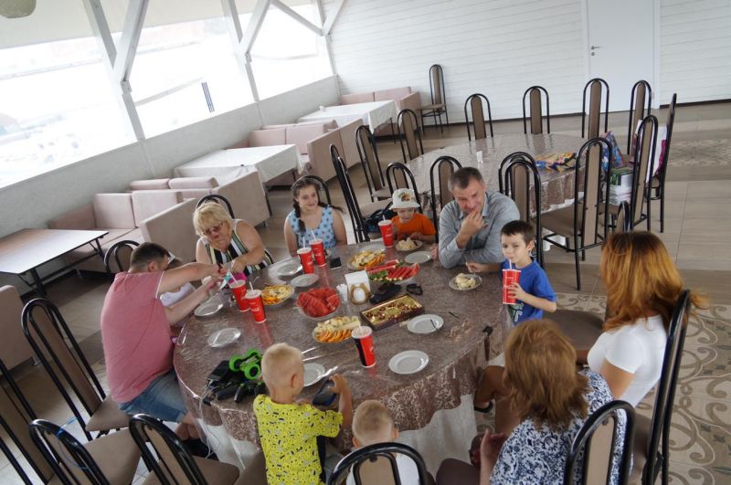 Чеченская община и дорожные общественники взяли шефство над детским реабилитационным центром